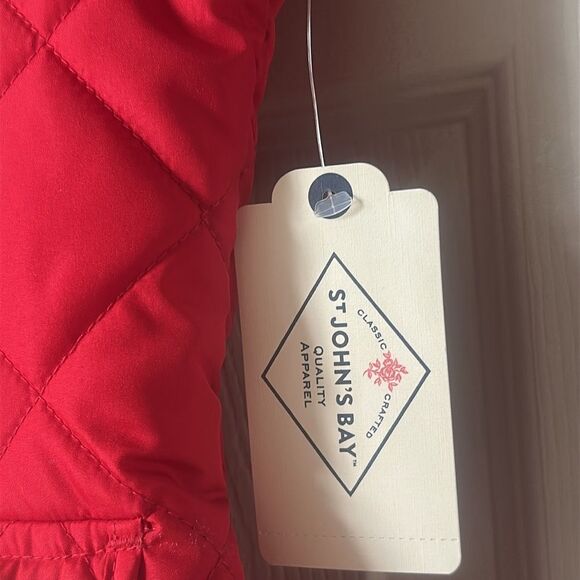 St. John’s Bay Red Quilted Vest! - Picture 3 of 8